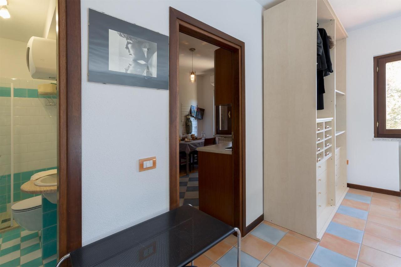 Camera Vista Mare, Ingresso Indipendente In" Villa Vivi" Siniscola Exterior foto