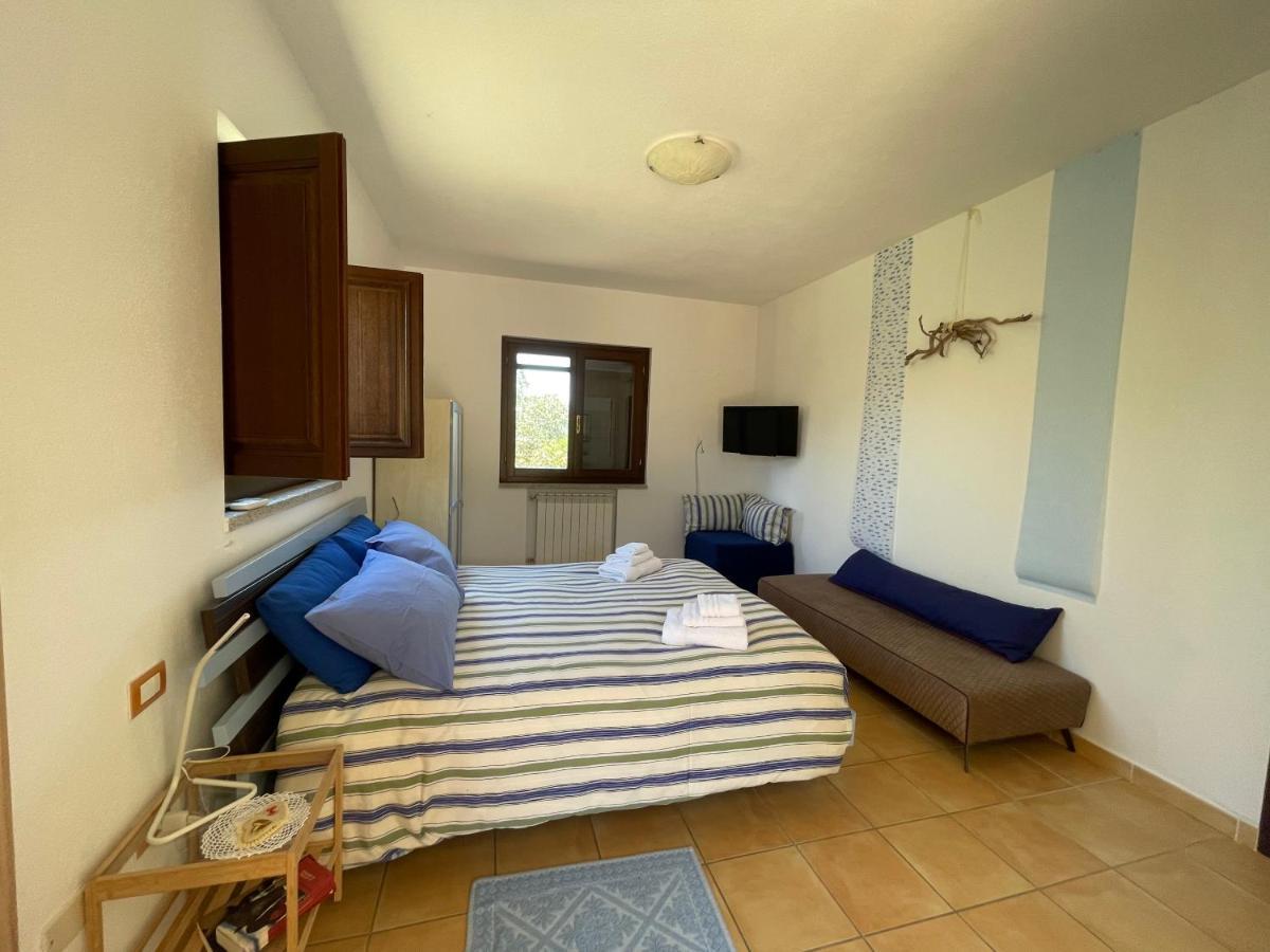 Camera Vista Mare, Ingresso Indipendente In" Villa Vivi" Siniscola Exterior foto