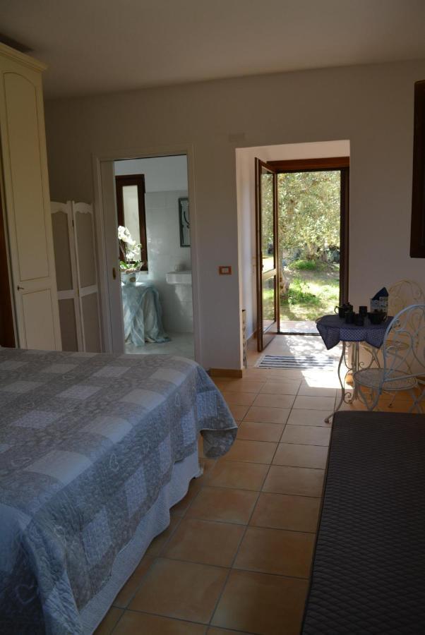 Camera Vista Mare, Ingresso Indipendente In" Villa Vivi" Siniscola Exterior foto